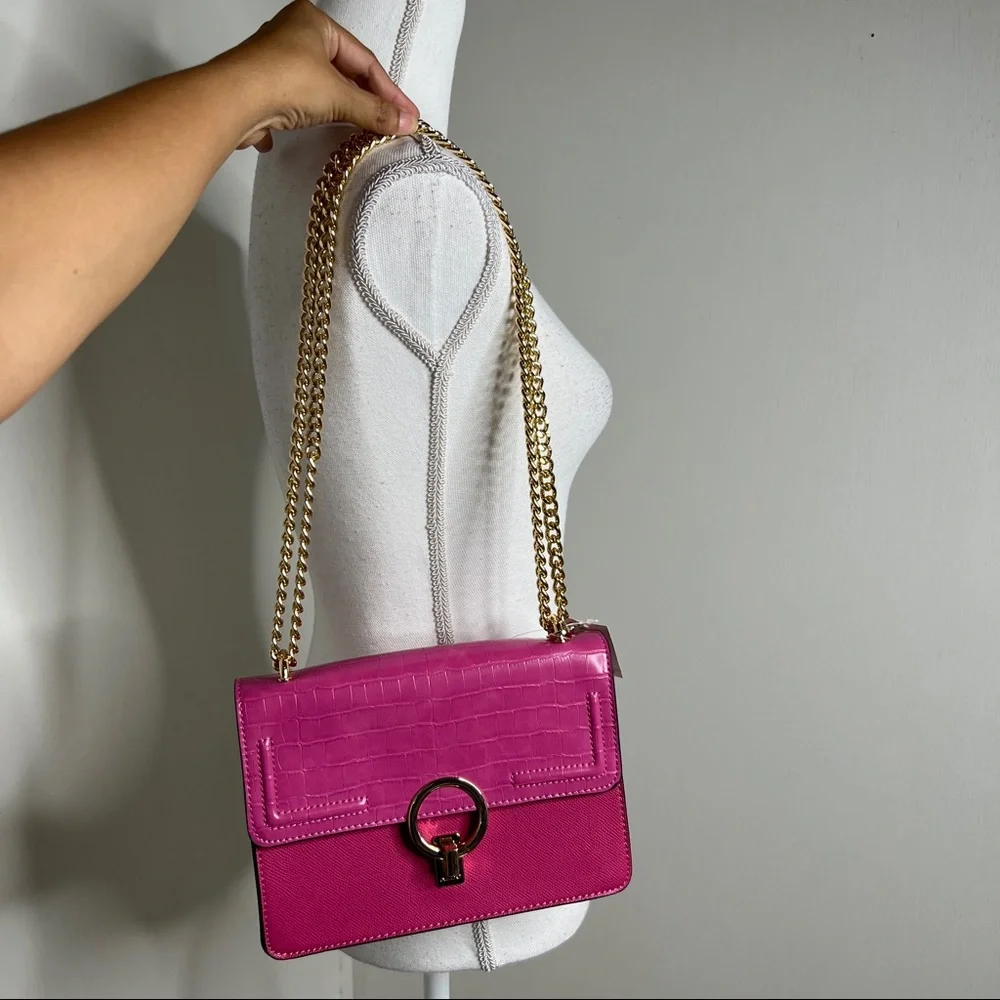 ALDO Wendamare Fuchsia Pink Chain Crossbody Shoulder Bag NWT